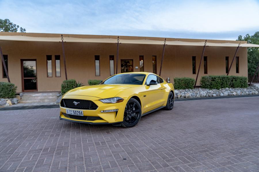  Ford Mustang GT Fastback 2018 года  (UAE) (фото 6 из 40)